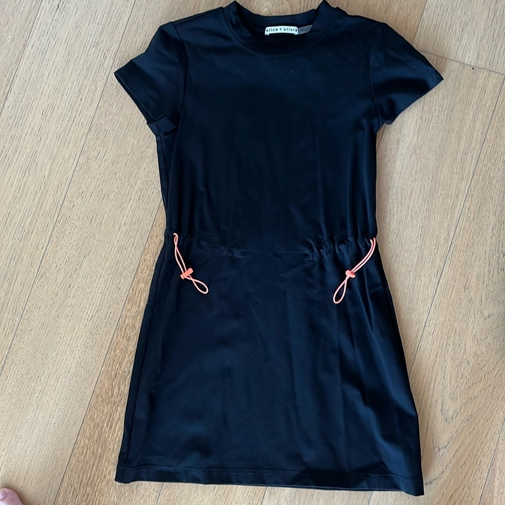 Alice and Olivia dress cinch waist